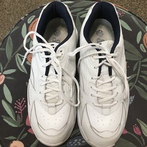 Costco court classics size 10.5 men’s